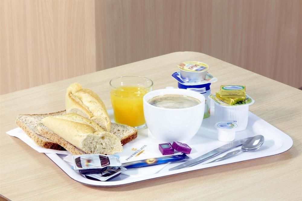 Fasthotel Reims Est - Taissy Екстер'єр фото